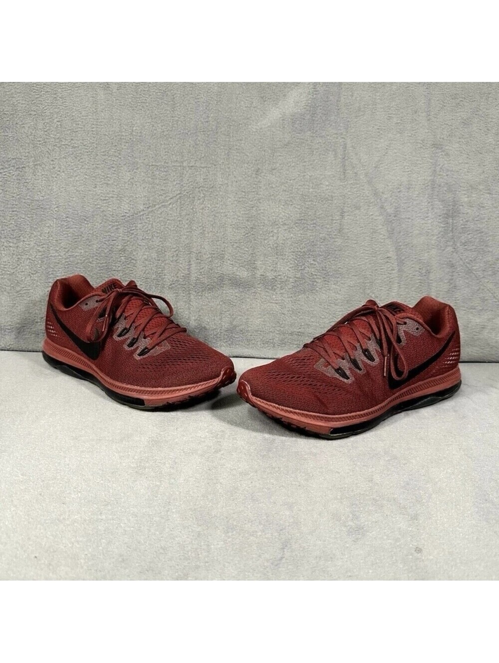 Nike Zoom All Out Low 878670-603 Sneaker Mens US 10 Red Athletic Running Shoes